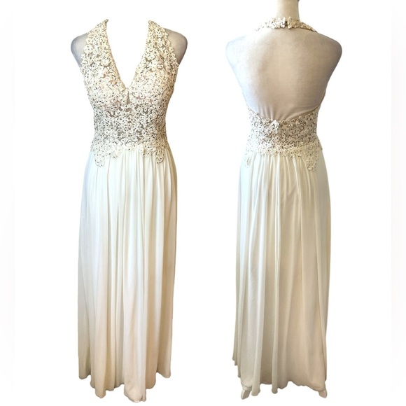 Sherri Hill Dresses & Skirts - Sherri Hill Cream Lace Rhinestone Halter Neck Gown Size 4